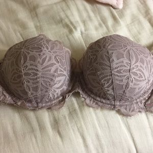 Pink bra size: 34D